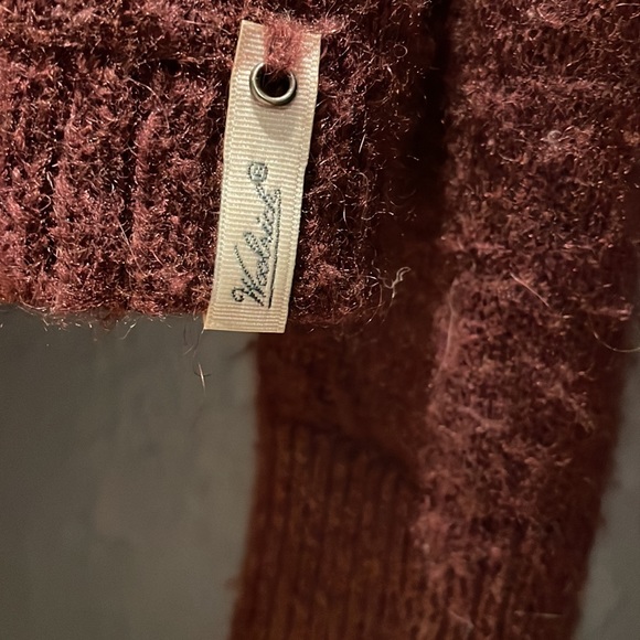 Woolrich “fig duck” sweater size large. Mohair and wool. - Picture 3 of 4